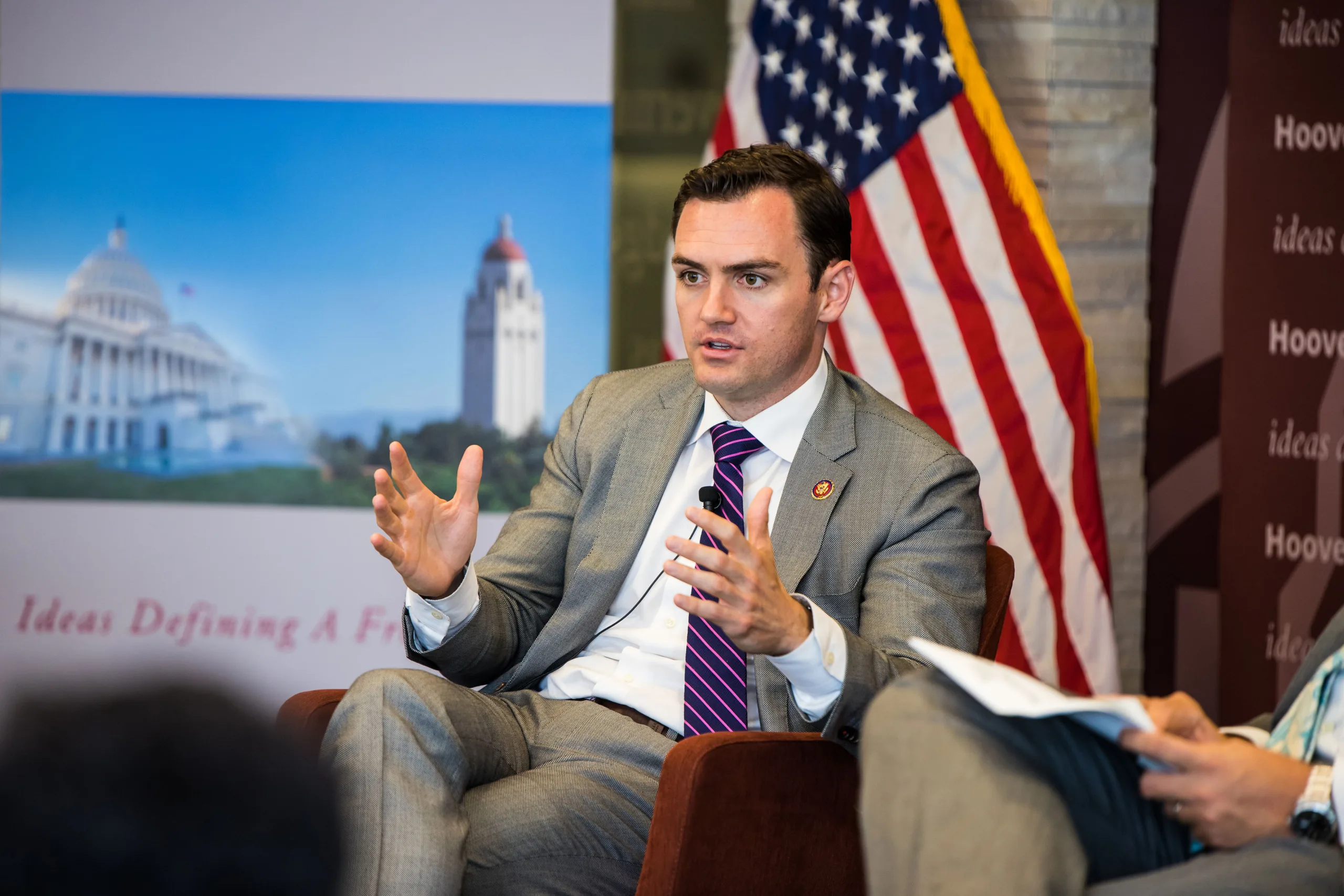 Impact of Mike Gallagher's Retirement Decision on Politics: Analysis